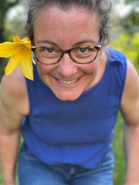 Meet your Posher, Julia